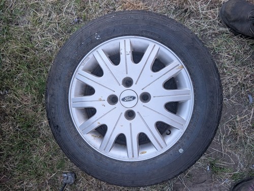 Stud ford focus mk1 15inch - ford,