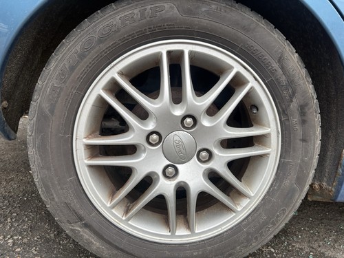 Ford focus mk1 ghia - ford, 1999-2004